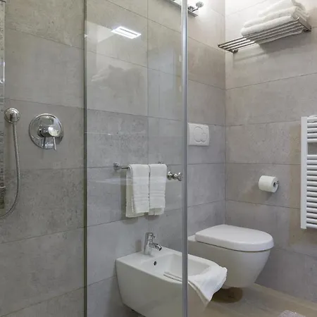 Appartement Deluxe Olivia Sirmione